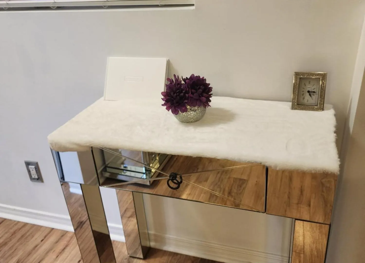 Beautiful Townhouse Near Yorkdale Mall, Wilson Subway Apartment Toronto 0*,  Canada