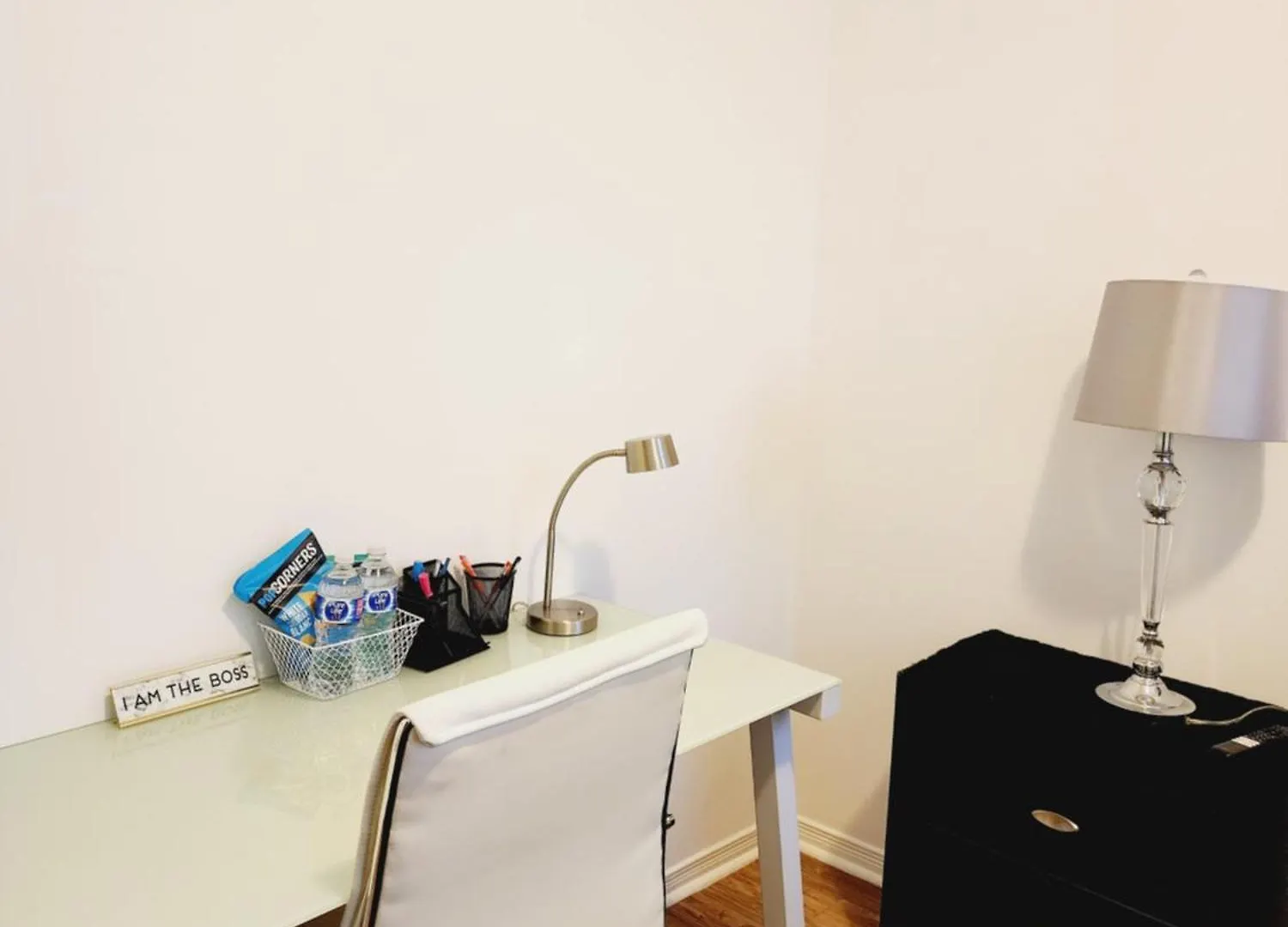 Beautiful Townhouse Near Yorkdale Mall, Wilson Subway Apartment Toronto Canada